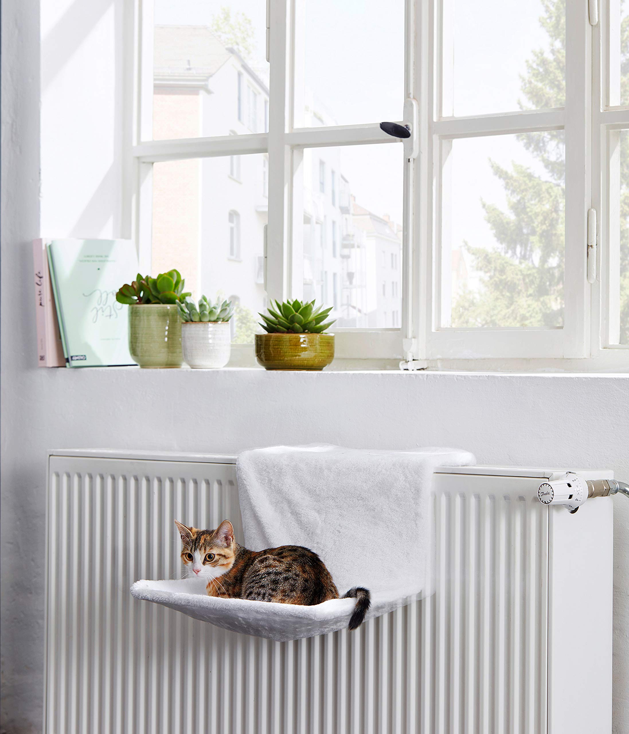 dehner-lieblinge-homey-katzen-h-ngematte-wei-heizk-rper image 2