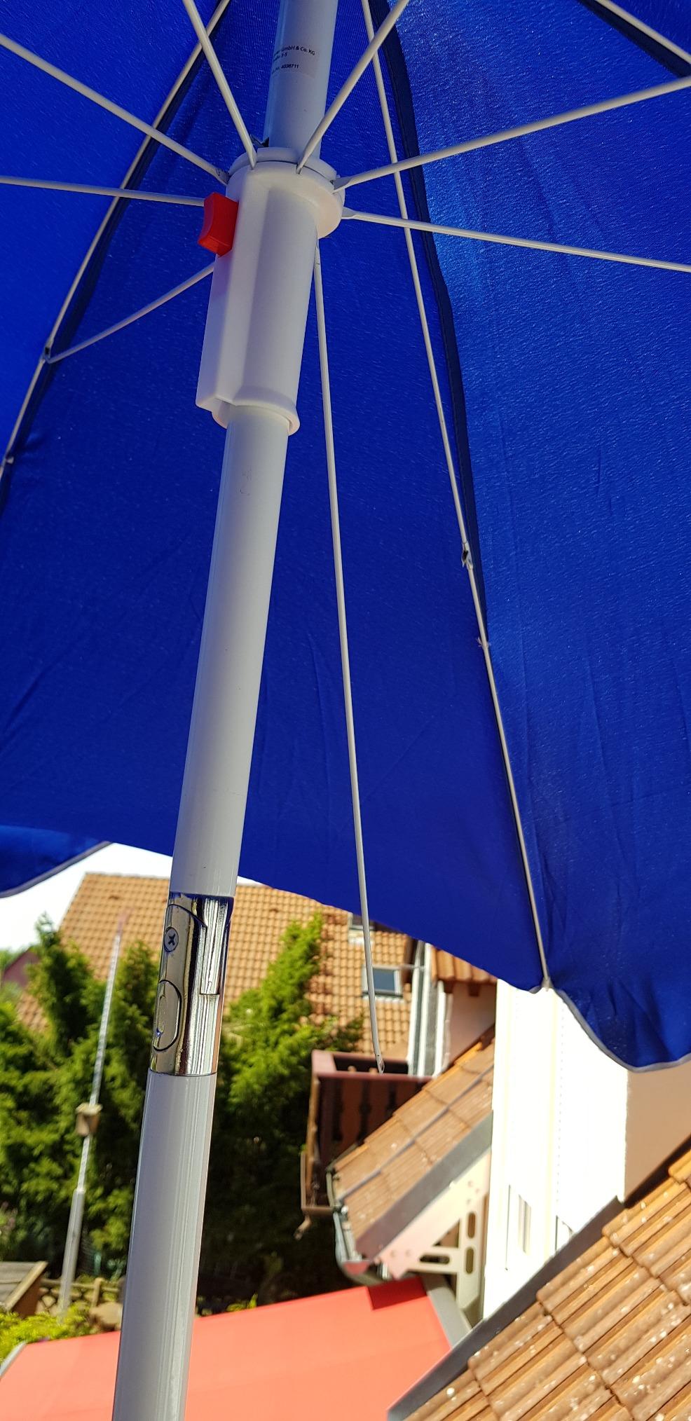 Blaue Farbe