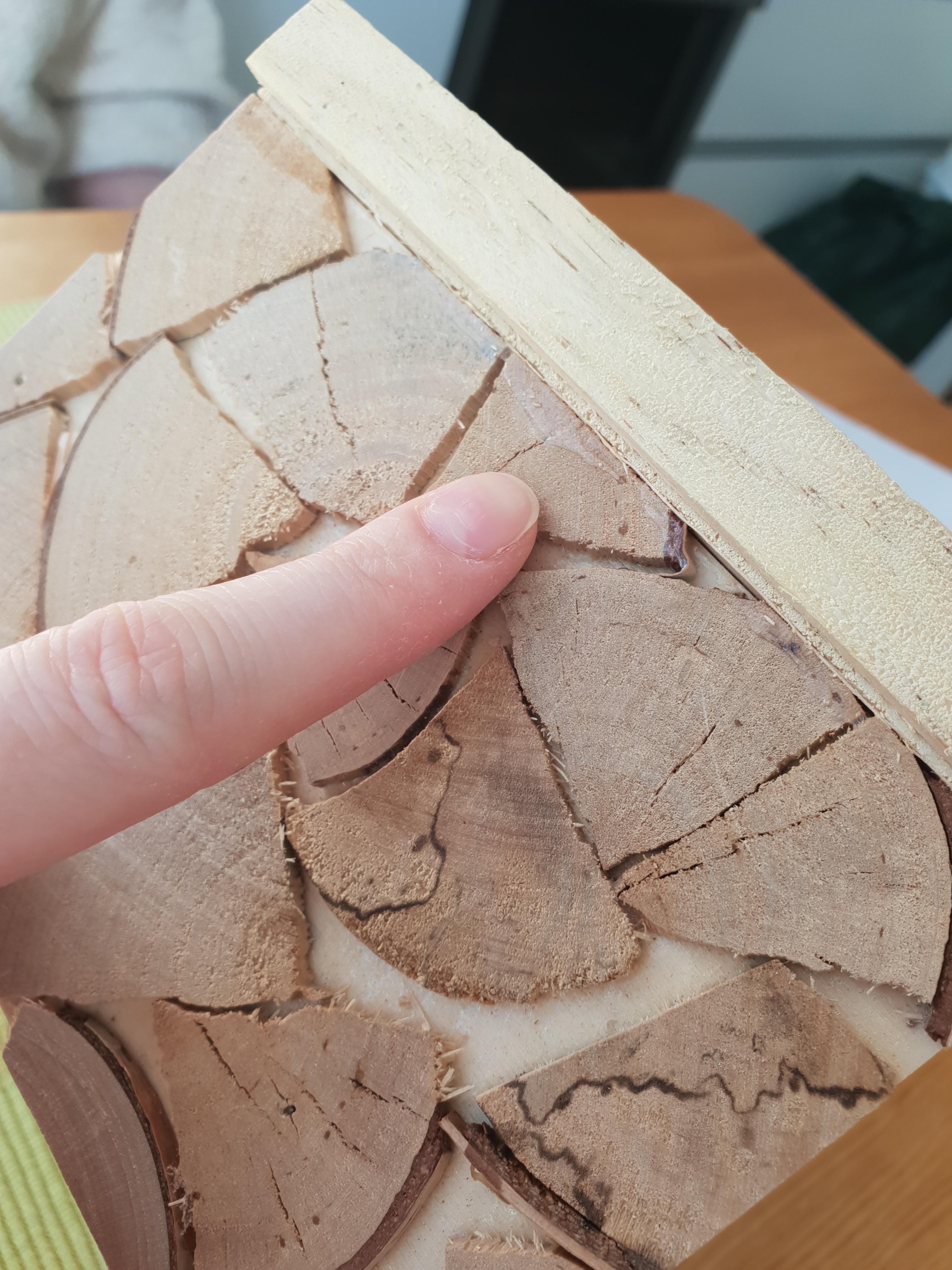 Holz wirkt fest