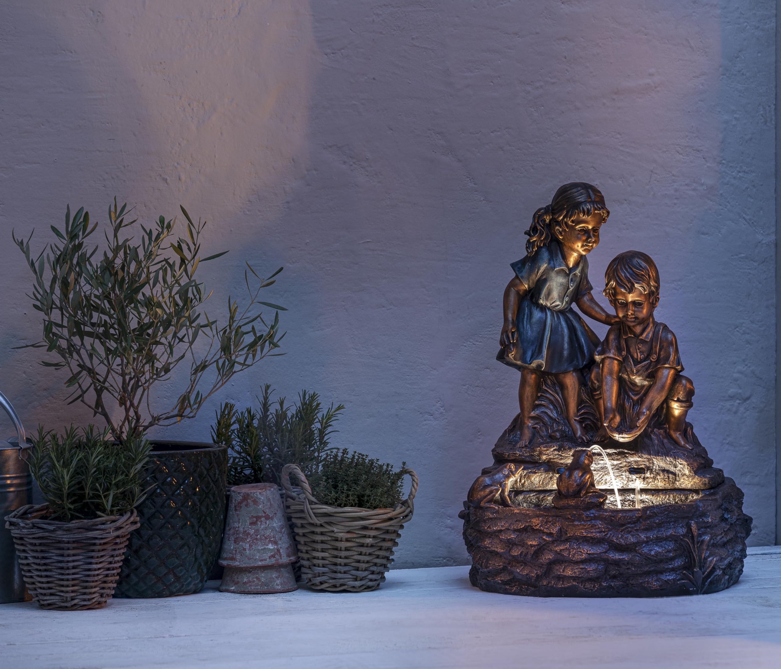 dehner-amici-gartenbrunnen-solar-led-bronze-66x48x39cm image 7