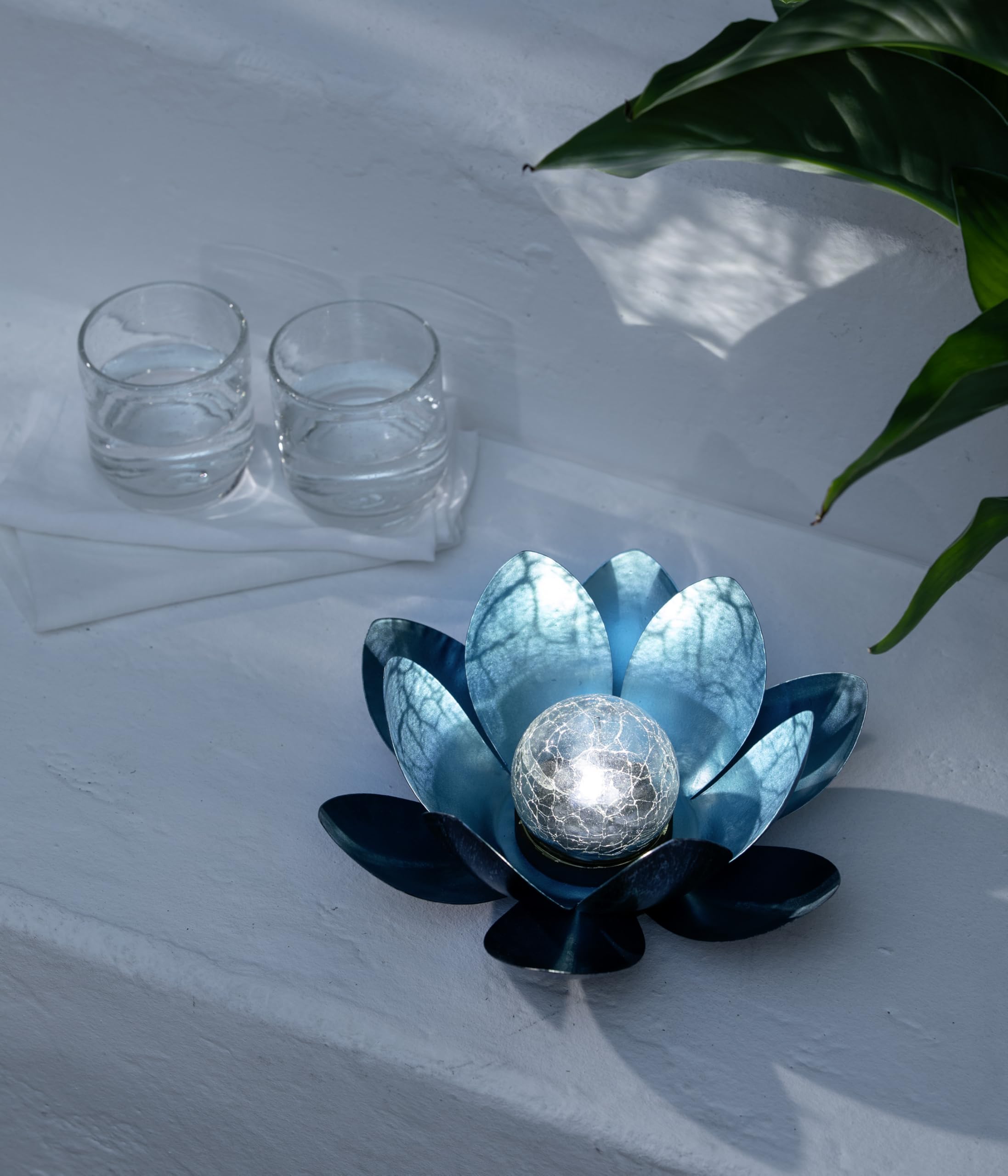 dehner-solarleuchte-lotus-metall-silber-blau-27-5-cm image 8
