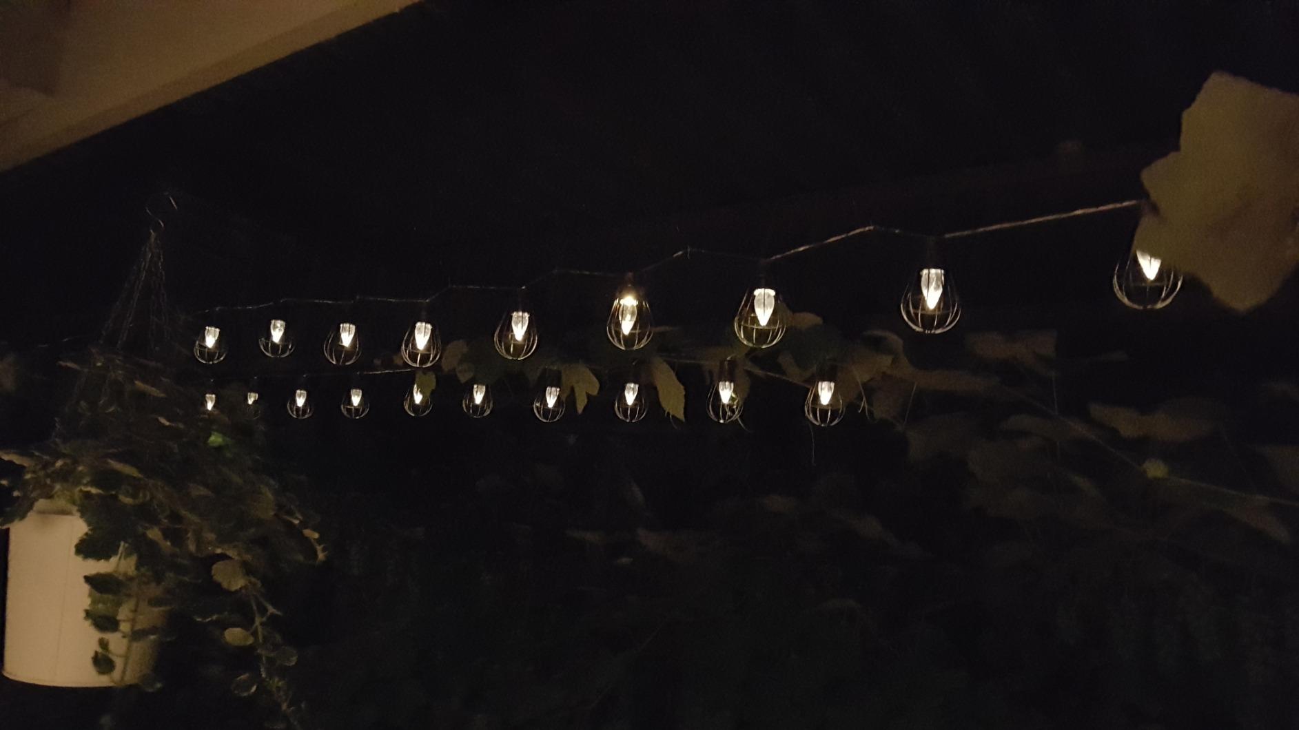 Leuchtet warm
