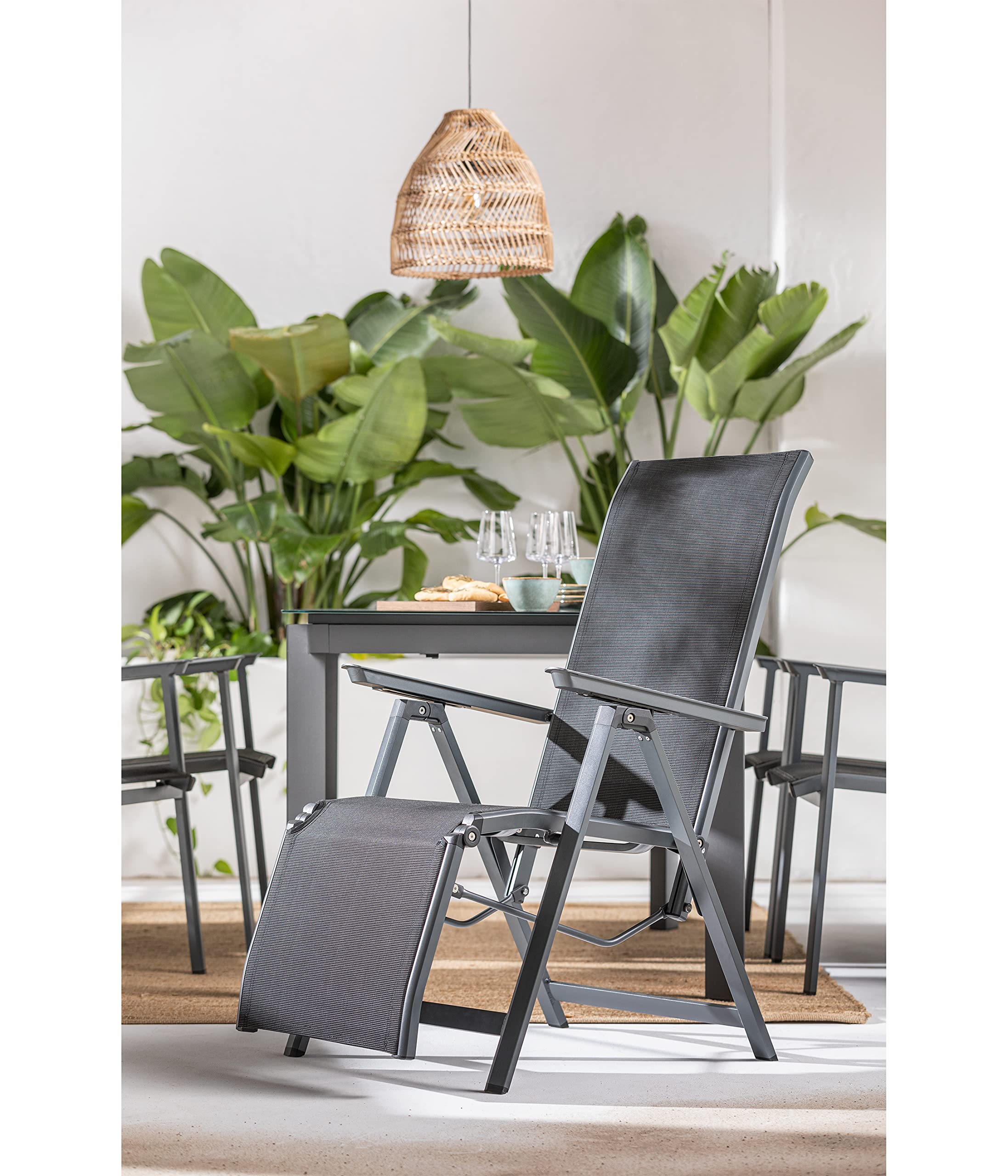 dehner-relaxsessel-cleveland-aluminium-grau-verstellbar image 2