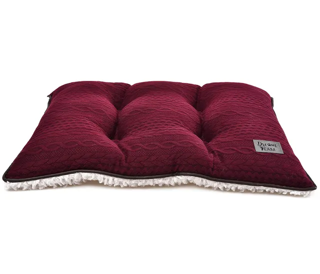 dehner-lieblinge-dream-team-kuschelkissen-rot-61x74-cm image 1