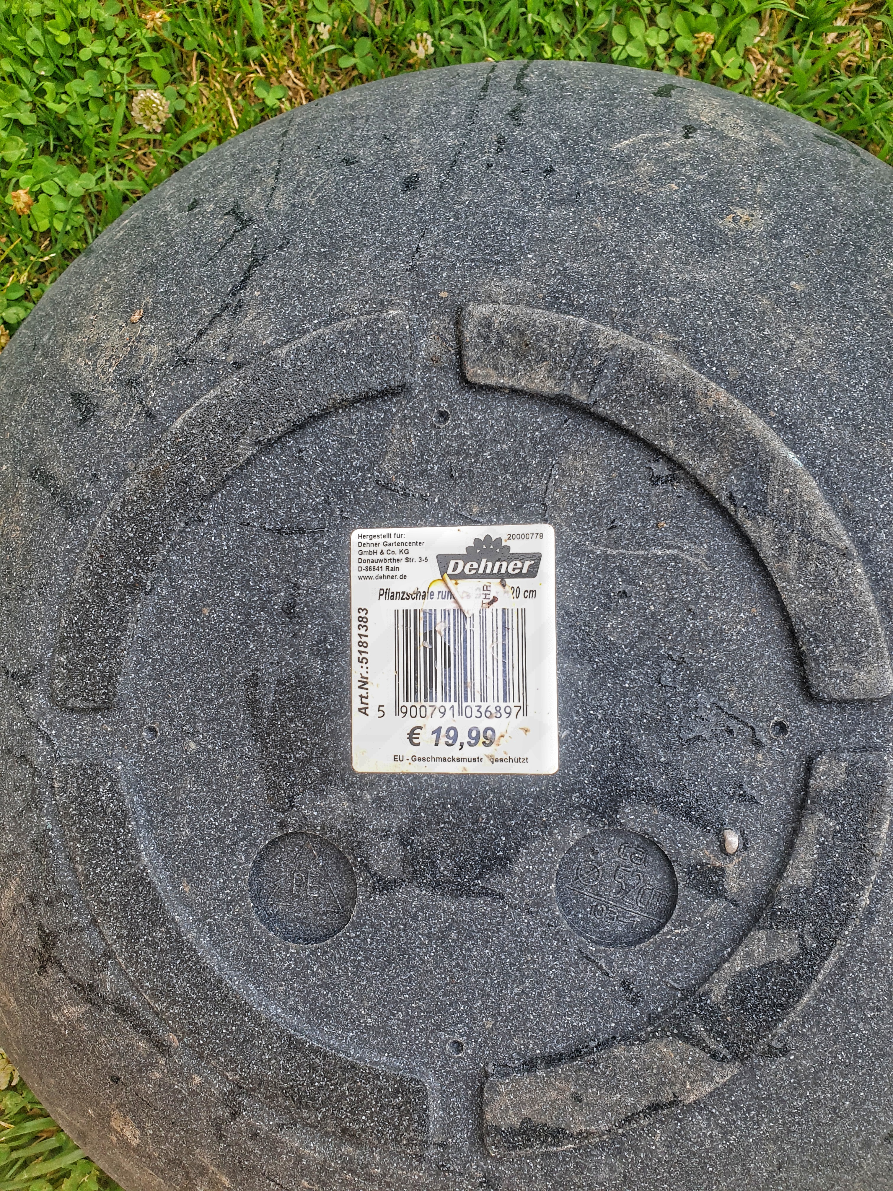 Hält was aus