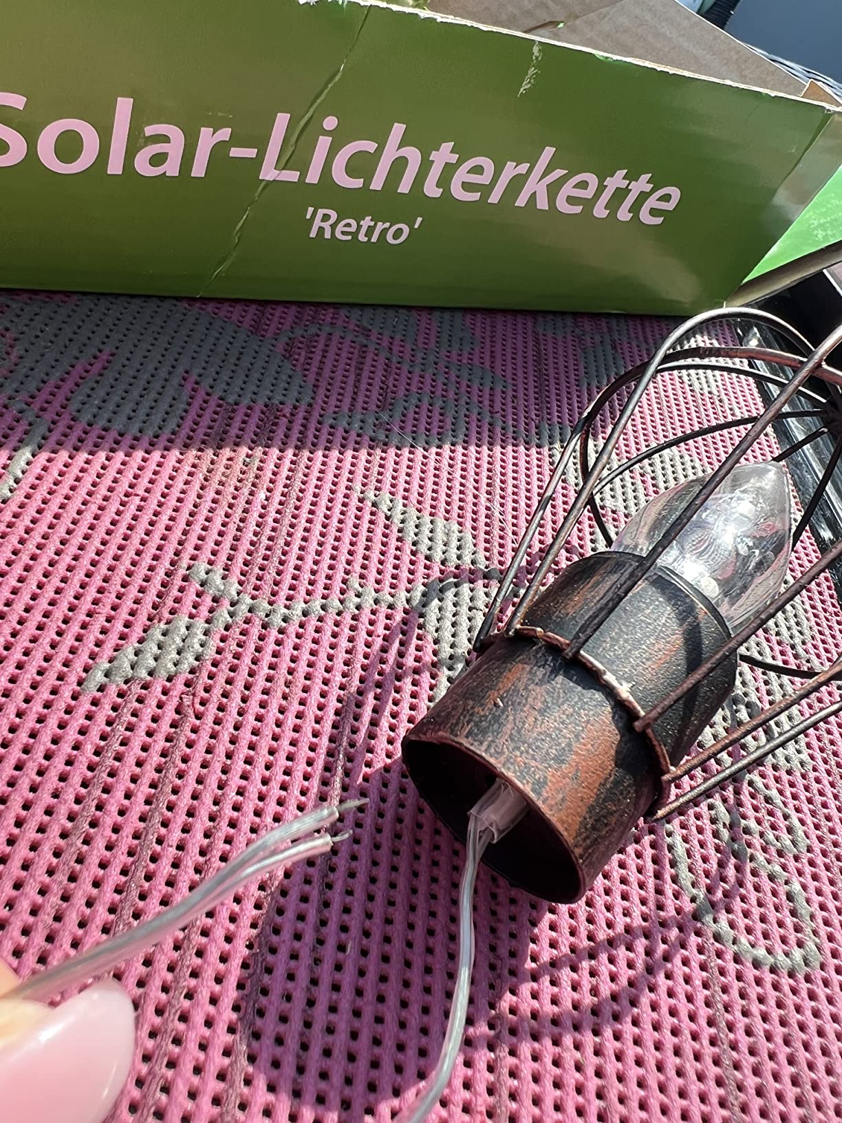 Lädt tagsüber